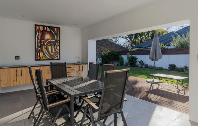 8 Bedroom Property for Sale in Somerset West Western Cape